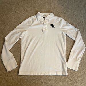 Abercrombie muscle fit Henley